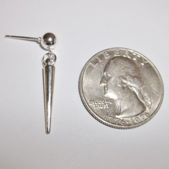 One Spike Earring Unisex Men's Jewelry Post Single Piercing Silver NWT Gift 5323 - Picture 2 of 8